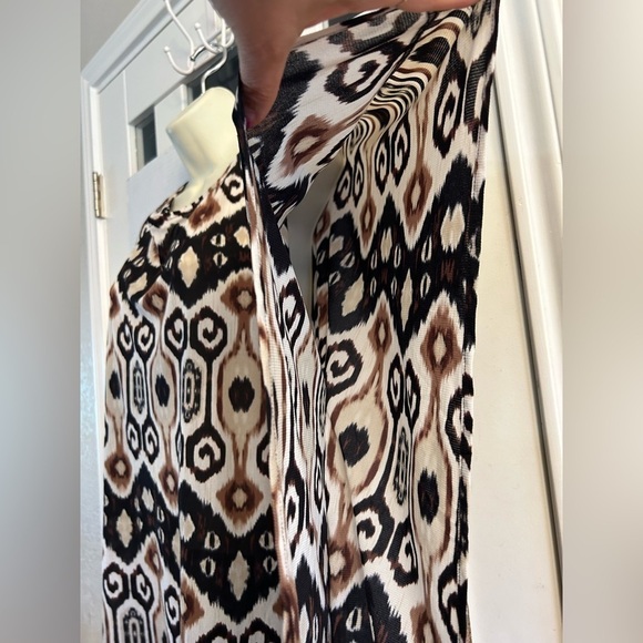 Chico’s caftan blouse top in tan, black, & brown Sx- L/XL. R4 - Picture 4 of 8